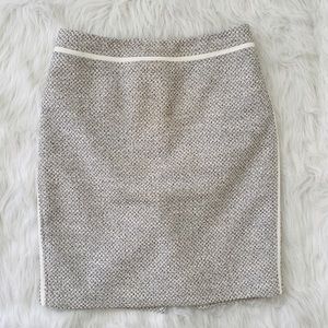WHBM tweed lined pencil skirt